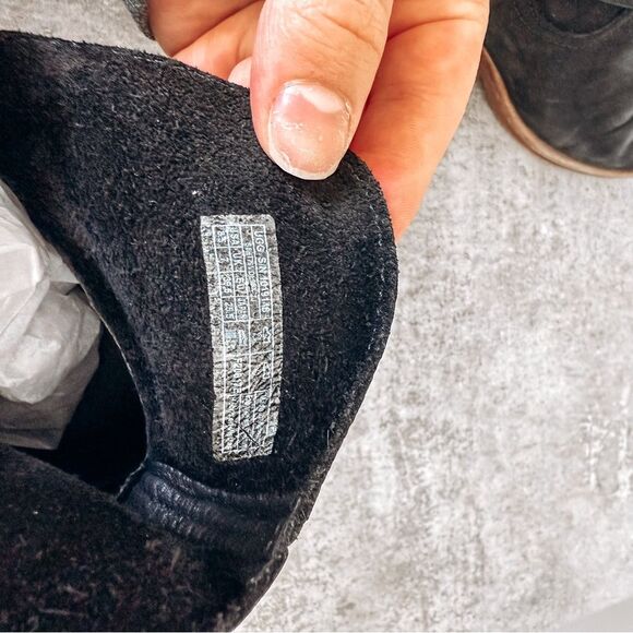 Ugg Black Ankle Boot Leather Size 8.5 - Picture 5 of 6